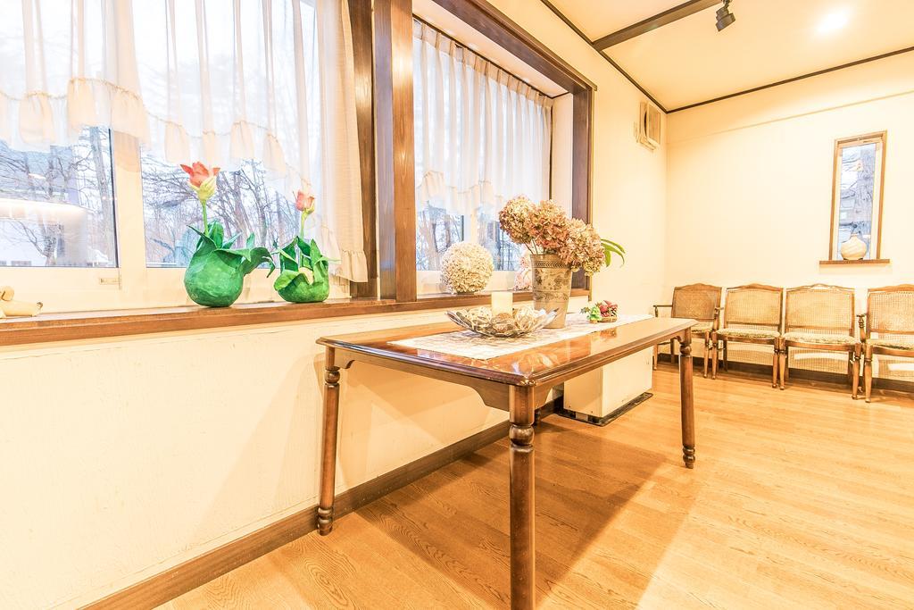 Petit Hotel Enchante Hakuba Dış mekan fotoğraf