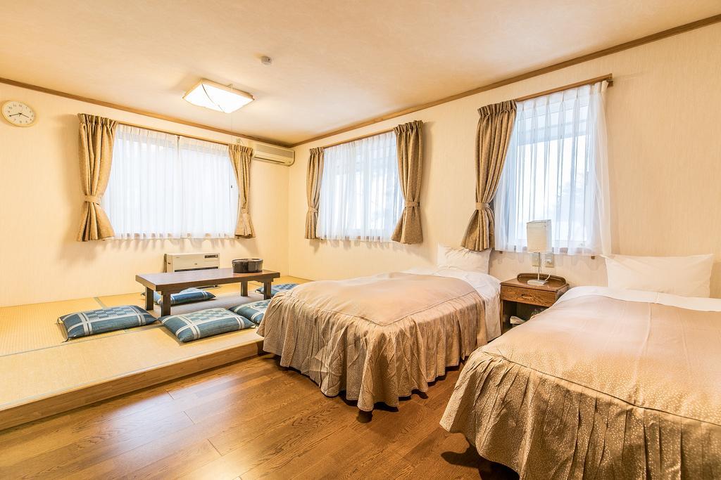 Petit Hotel Enchante Hakuba Dış mekan fotoğraf