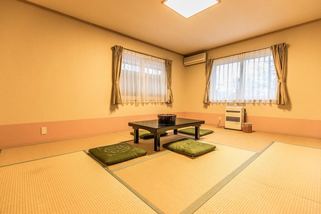 Petit Hotel Enchante Hakuba Dış mekan fotoğraf