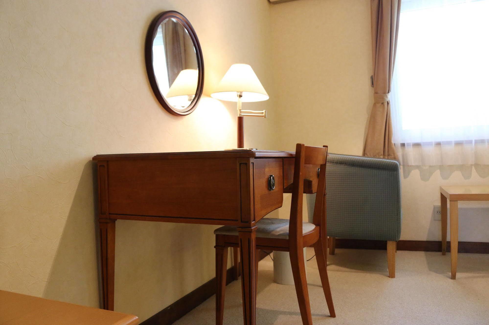 Petit Hotel Enchante Hakuba Dış mekan fotoğraf