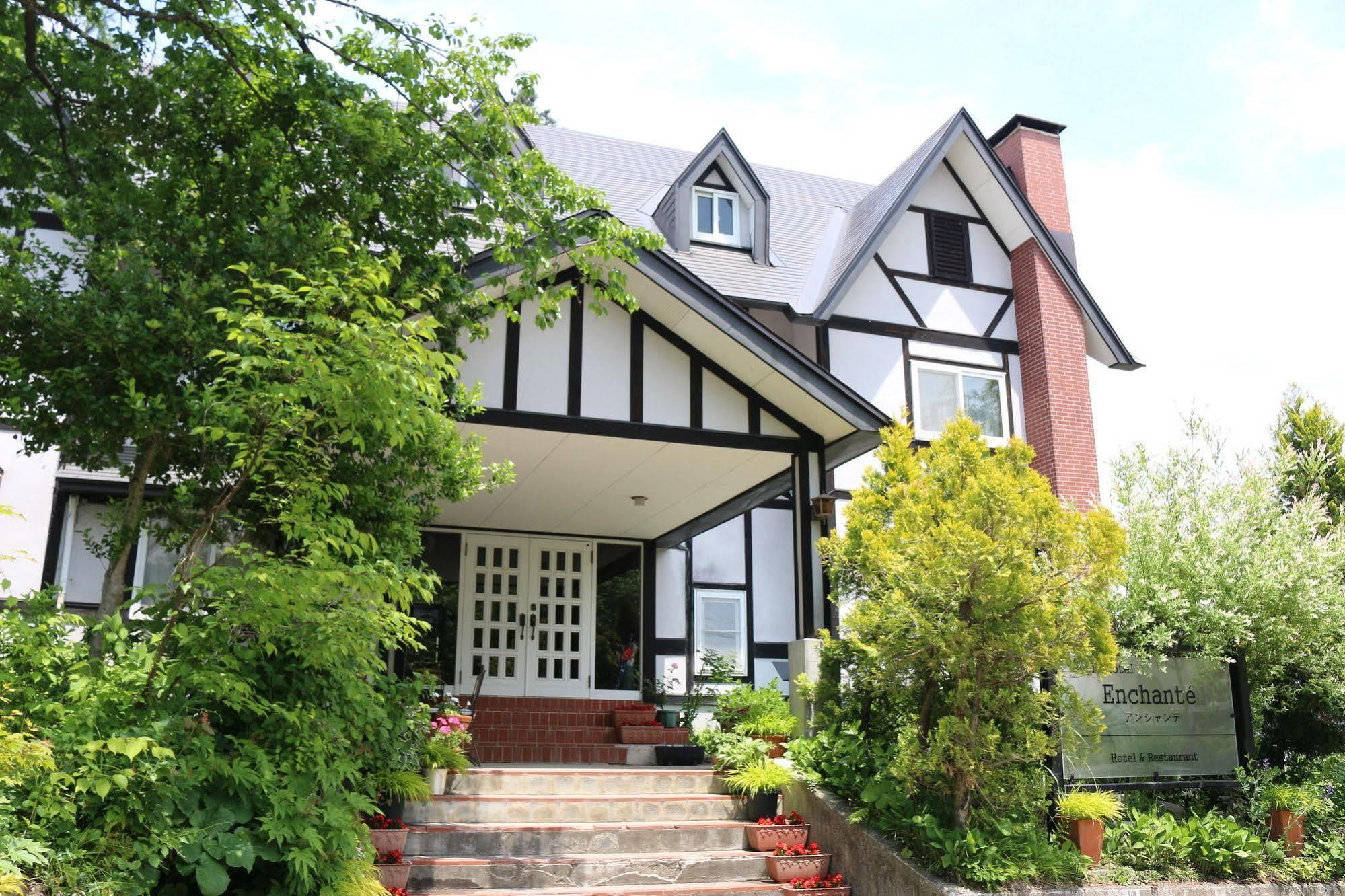 Petit Hotel Enchante Hakuba Dış mekan fotoğraf